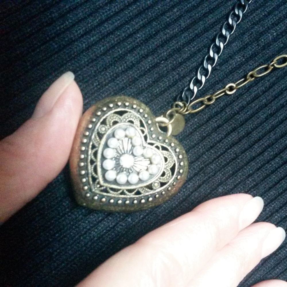 Brass toned heart pendant